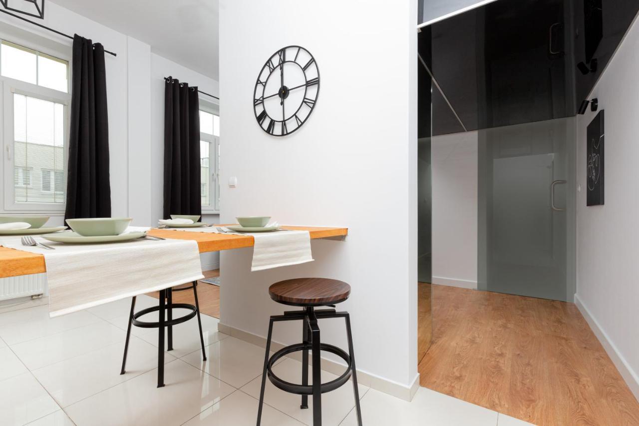 Praga Center Apartments By Noclegi Renters Warszawa Eksteriør billede