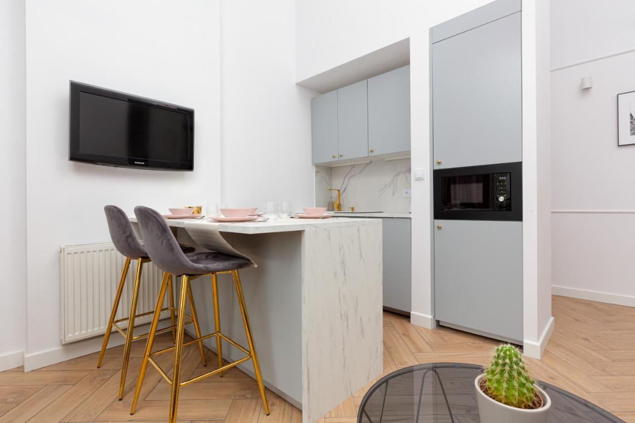 Praga Center Apartments By Noclegi Renters Warszawa Eksteriør billede