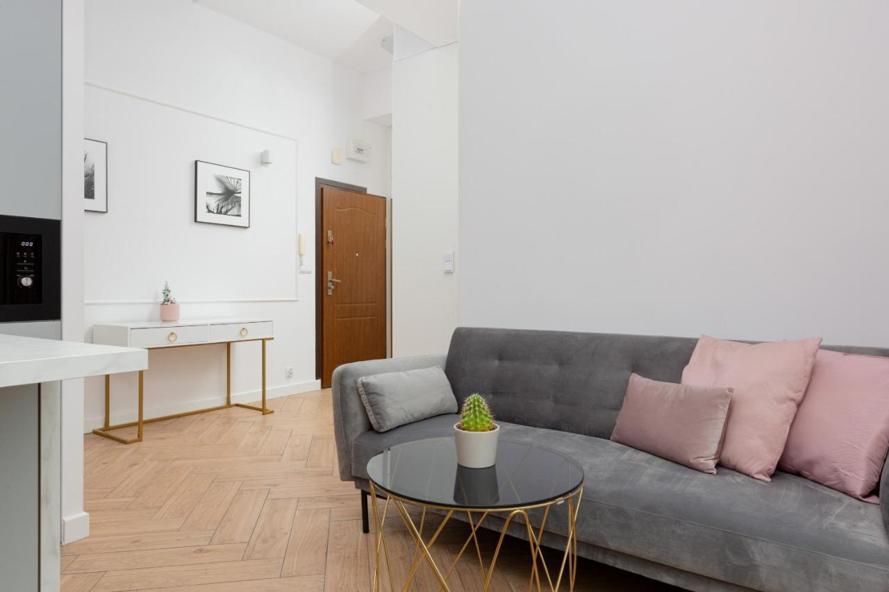 Praga Center Apartments By Noclegi Renters Warszawa Eksteriør billede